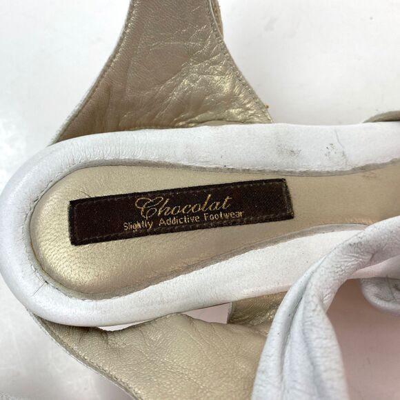 White Leather Chocolat Wood Soles Sandals Size 8 Hook n Loop Straps Boho Y2K - Picture 8 of 11